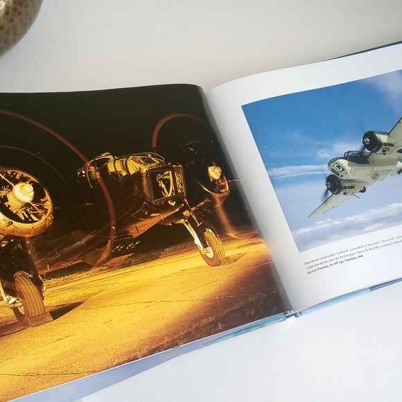 Flying Legends A Photographic Study of Combat Aircraft of WWII Hardback Book - Picture 6 of 16
